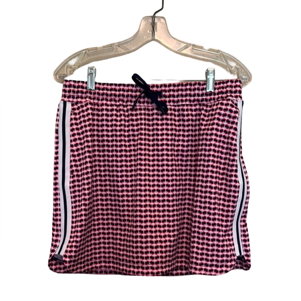 NWOT Stylish Pink and Navy Women's Skort